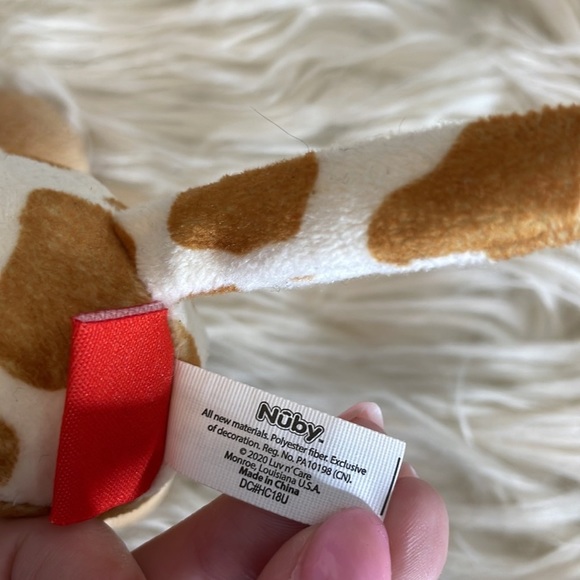 Nuby brown tan giraffe Small hand held stuffed plush pacifier holder clip baby - Picture 14 of 16